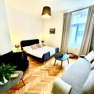 Apartment By Jacob, Prague